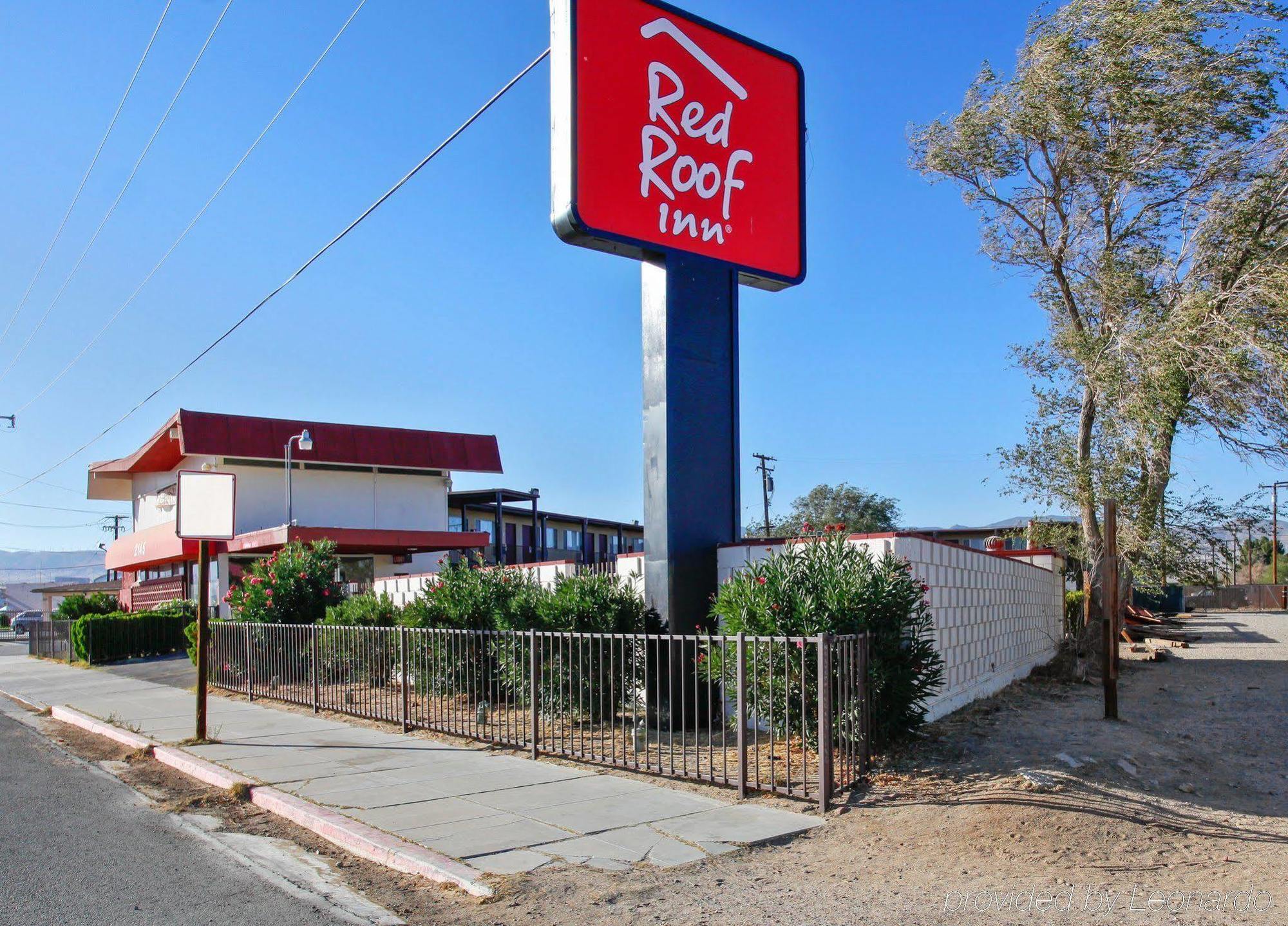 Red Roof Inn Mojave Exterior photo